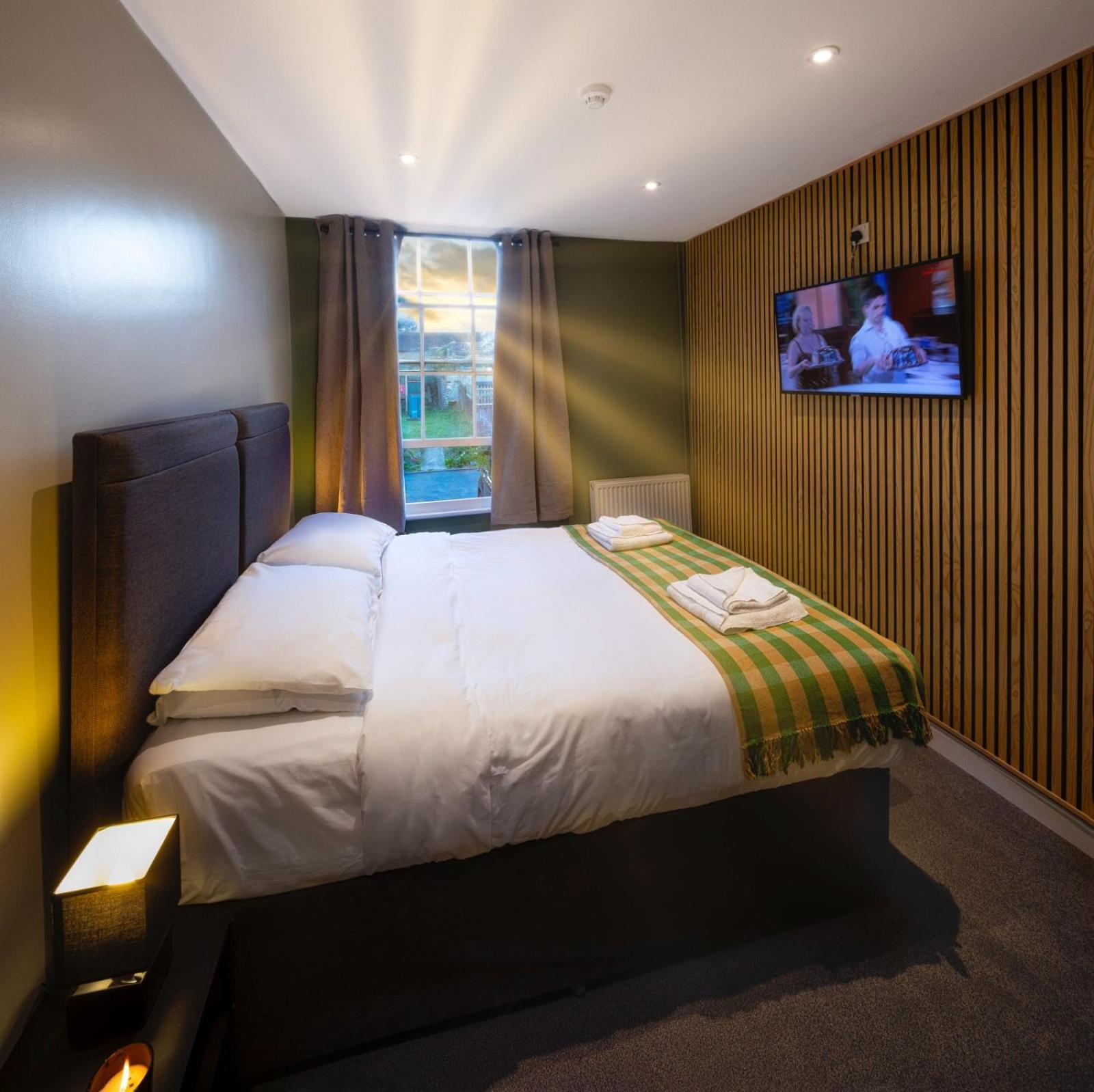 Whyte Harte Hotel Redhill  Exteriér fotografie
