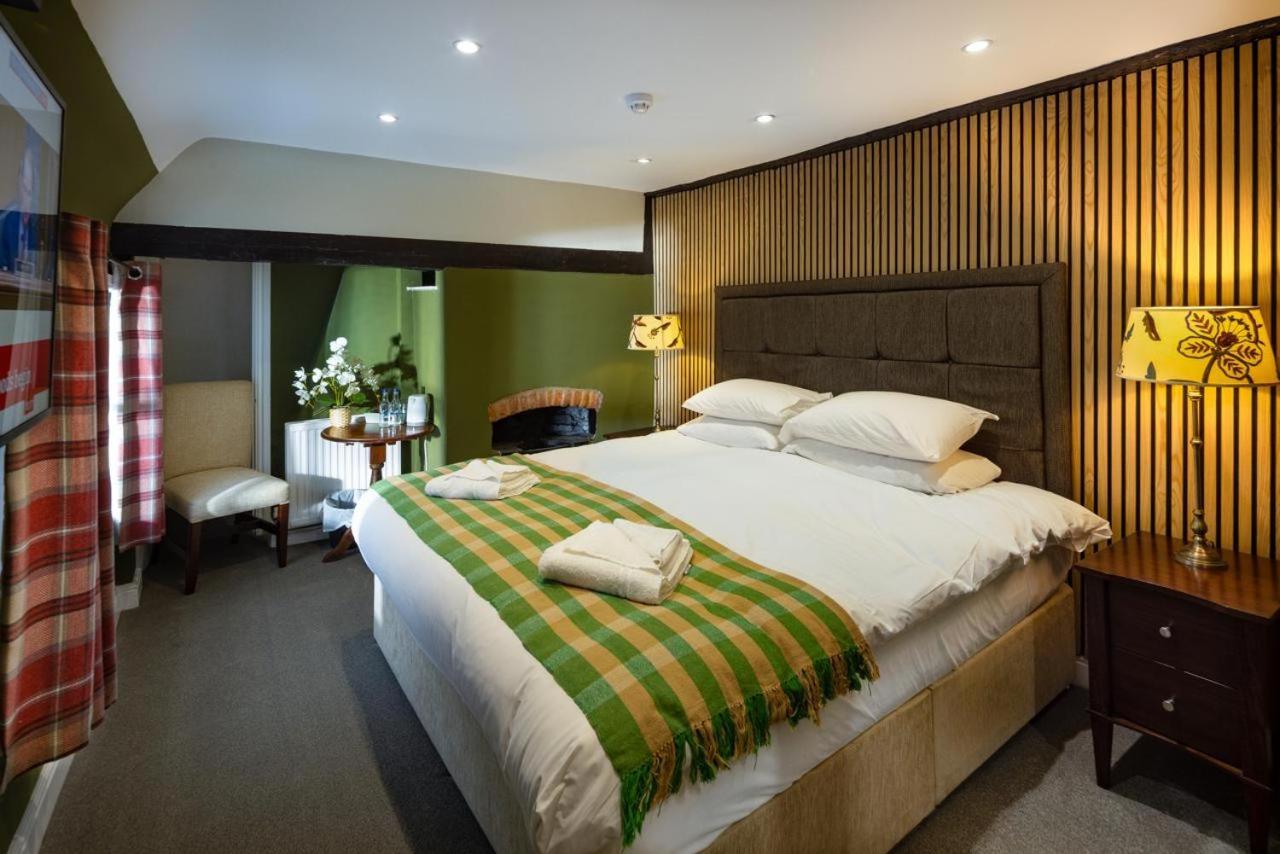Whyte Harte Hotel Redhill  Exteriér fotografie